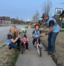 Load image into Gallery viewer, OZ Kids Crit